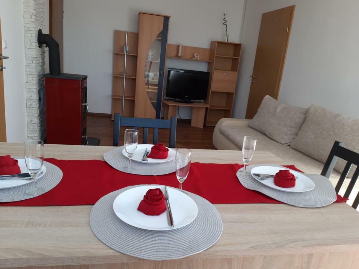 Apartman Igy Vinkuran Luaran gambar
