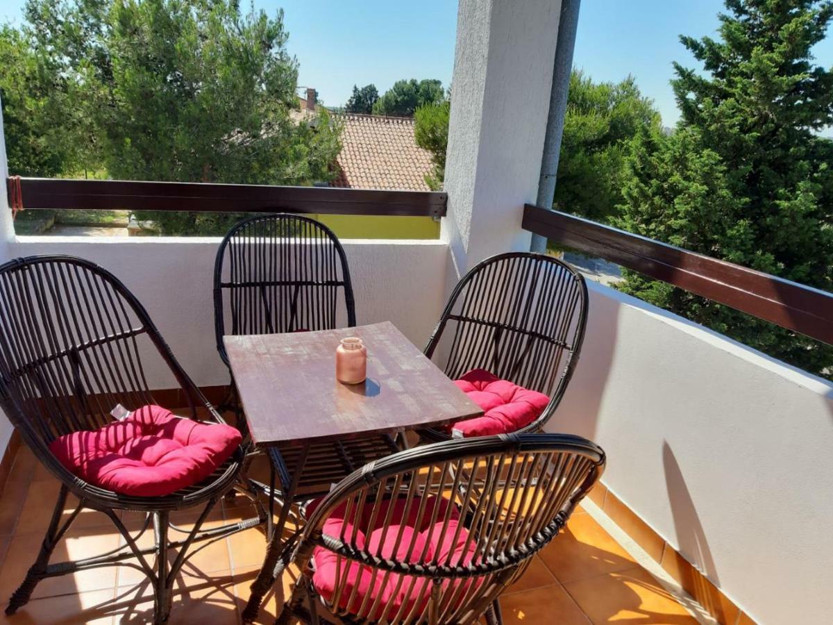 Apartman Igy Vinkuran Luaran gambar