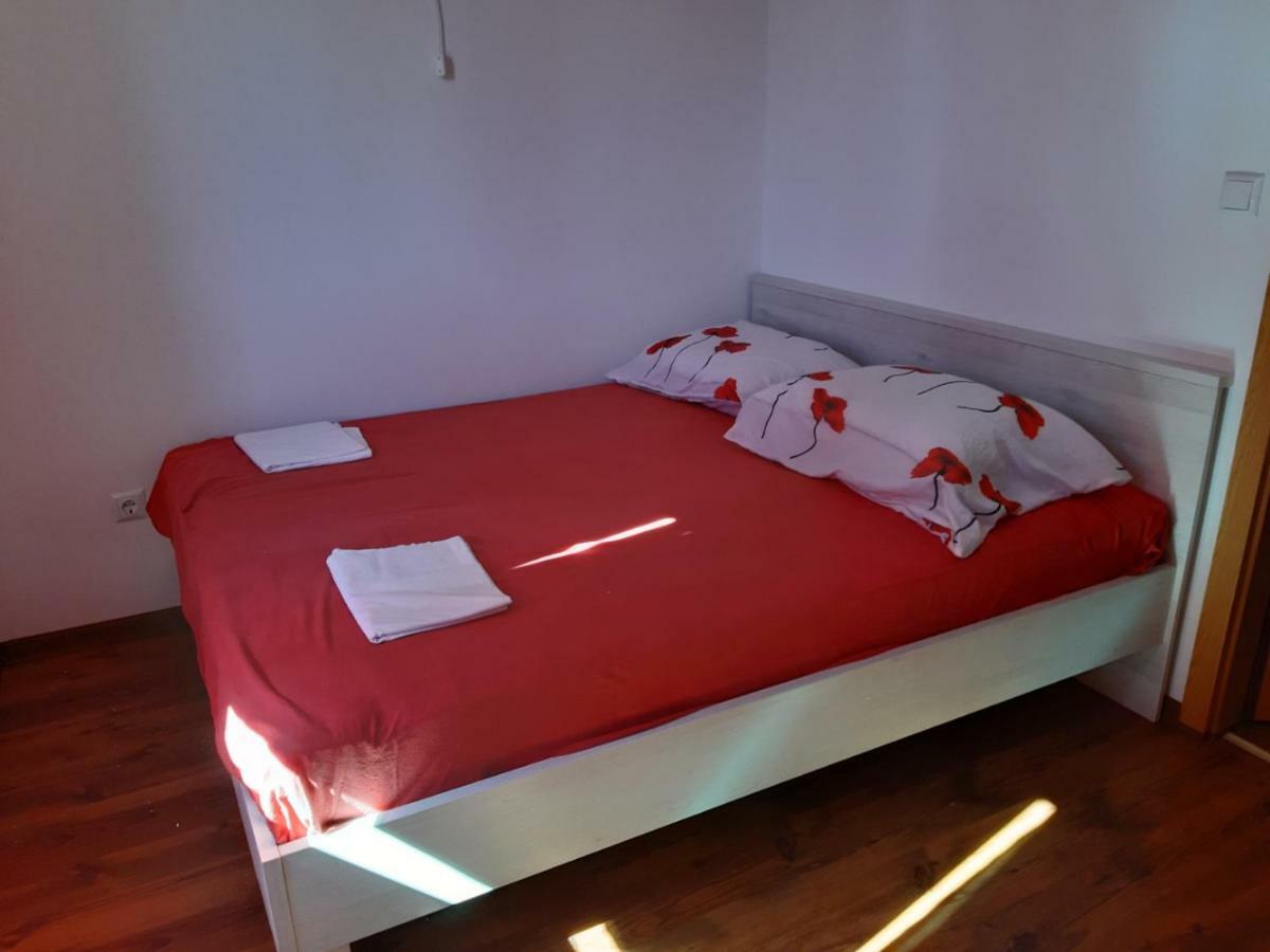 Apartman Igy Vinkuran Luaran gambar